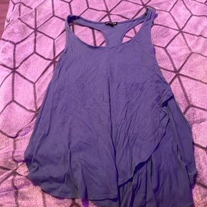 loose tank top